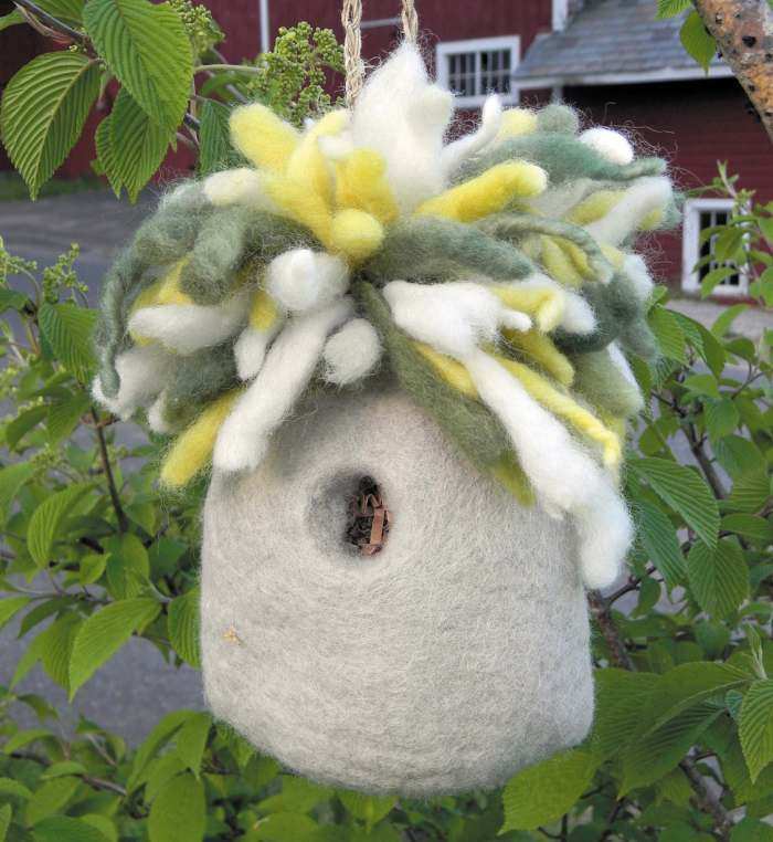 Wild Woolies Felt Bird House Hermit Hut